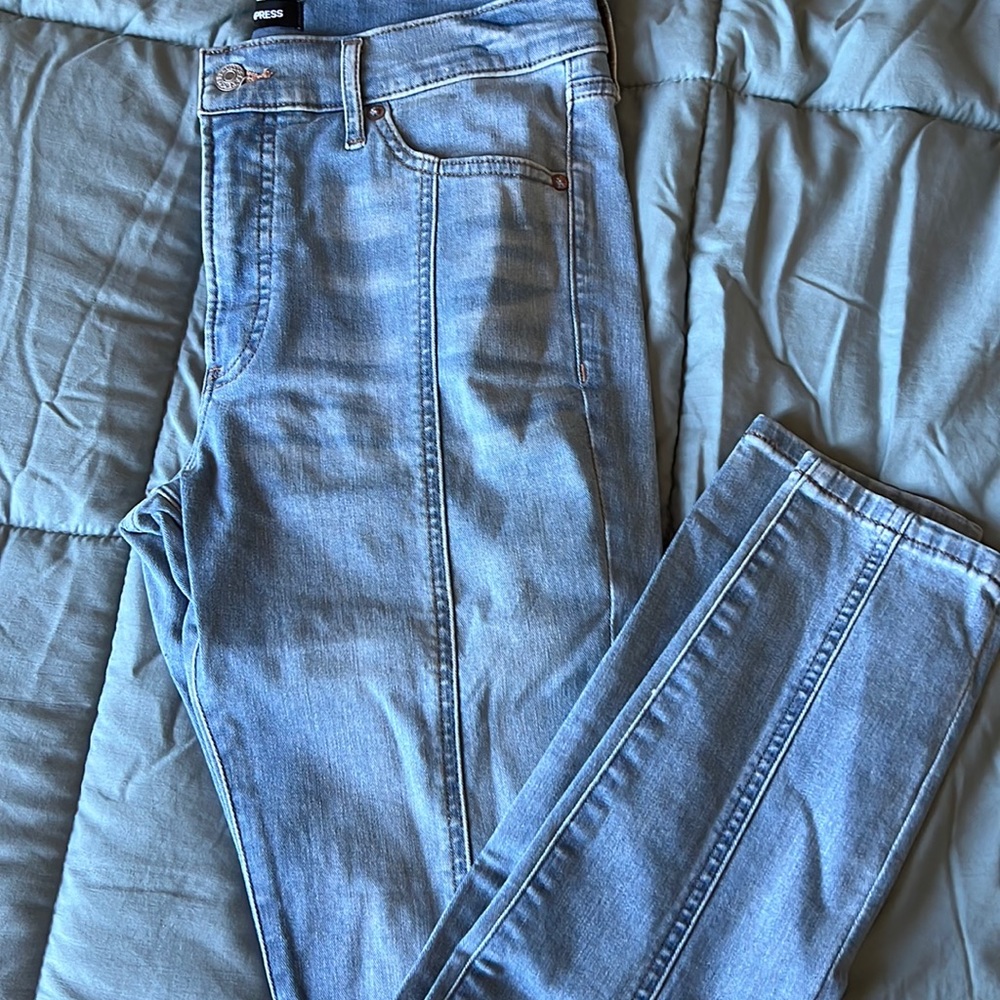 NWOT Express skinny jeans